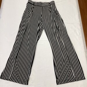 Wide-Leg Black & White Striped Pants